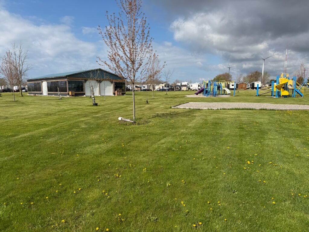 “RV park near Hamilton”campgrounds near Toronto”Lake Erie RV camping” 9 campgrounds